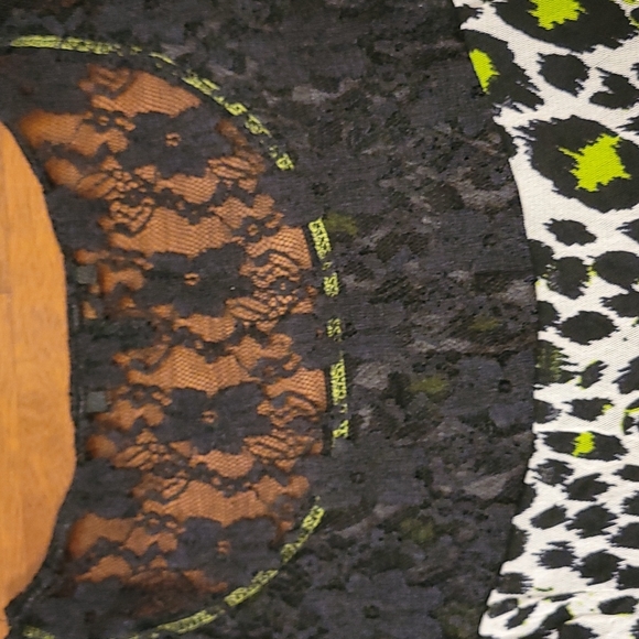 Piccadilly Jacket and matching tank, size  Sm, animal print black, cream green - Picture 13 of 16